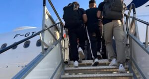 Polizia di Stato, contrasto all’immigrazione irregolare: due cittadini stranieri accompagnati alla frontiera e quattro al centro temporaneo in attesa dei rimpatri