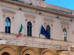 Monza, la Polizia di Stato arresta per spaccio di stupefacenti un cittadino Italiano di origini marocchine di 34 anni controllato nella zona della stazione ferroviaria, sequestrati 140 grammi circa di hashish